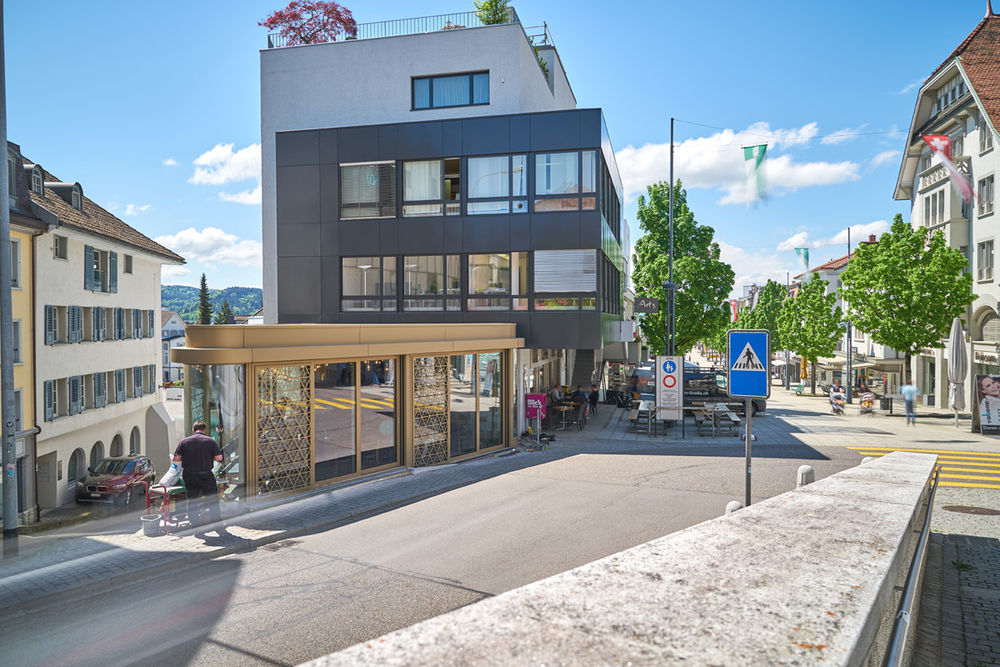 Art’s Restaurant Bar